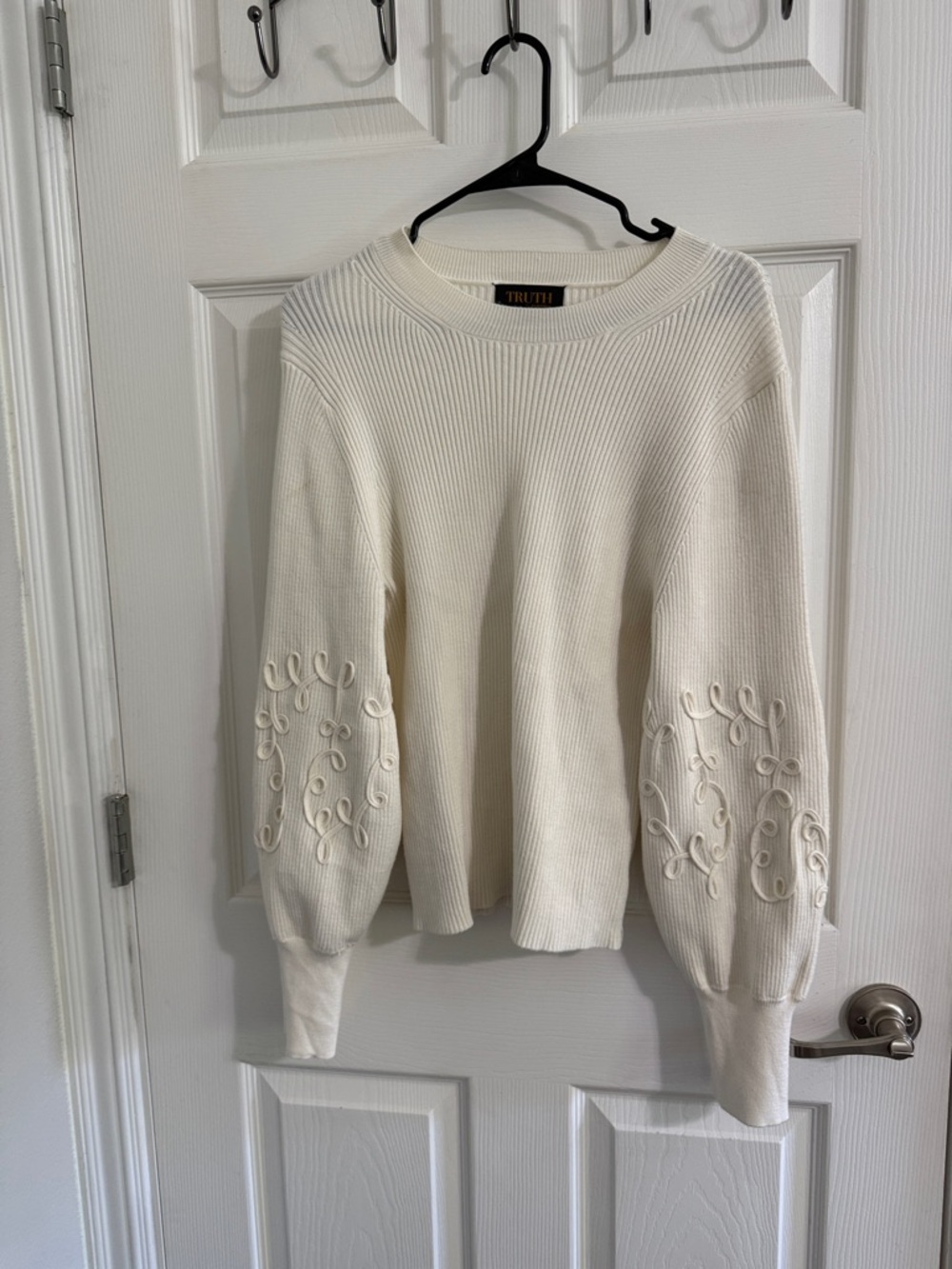 Truth Cream Crewneck Sweater with Embroidered Balloon Sleeves